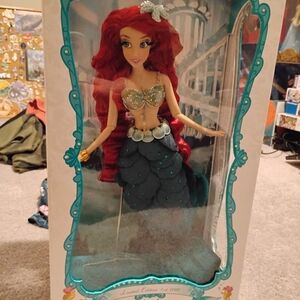 Disney limited Editio Ariel Collector Doll